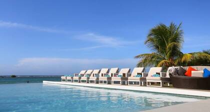 Dreamtime 5-Beachfront, Butler, Chef, Driver, Modern