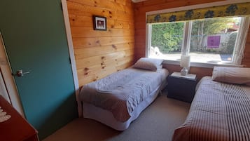 2 bedrooms, iron/ironing board