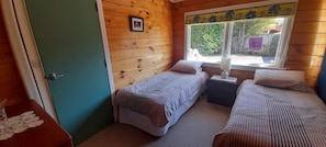 2 camere, ferro/asse da stiro