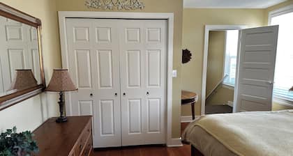 Luxury Vacation Condo in the Heart of Friday Harbor