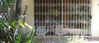 Anri Guesthouse Self-catering accommodation