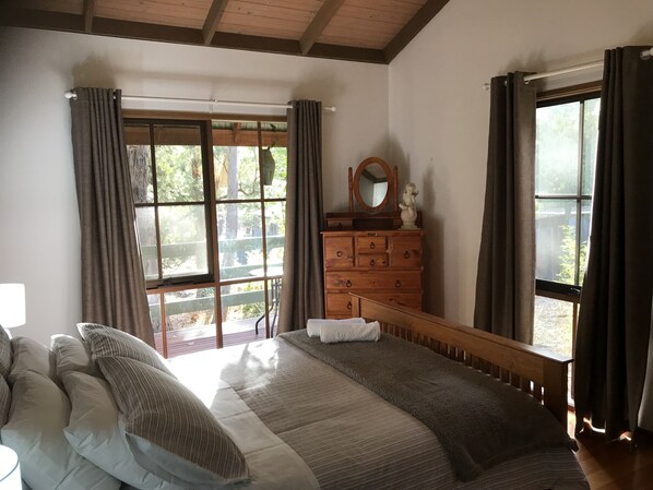 3 間睡房、書桌、熨斗/熨衫板、Wi-Fi