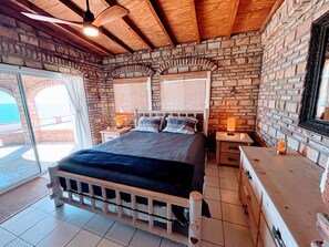 3 bedrooms, desk, WiFi (free), bed sheets - Promo - Awesome  -Beach Front Villa on Sandy Beach  - Hi Speed Wi-Fi (San Felipe)