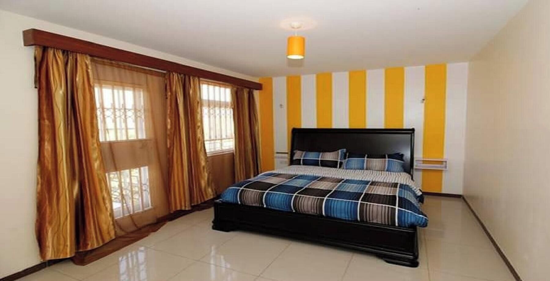 3 makuuhuonetta, ilmainen Wi-Fi, vuodevaatteet