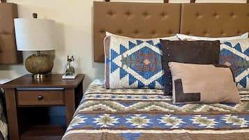 1 Schlafzimmer, Bügeleisen/Bügelbrett, kostenloses WLAN, Bettwäsche