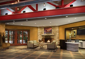 Lobby of Marriott Mountainside