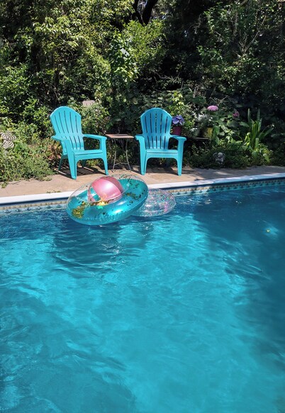 Studio ESCAPE Cozy CLOSE-IN Kitchen Pool Work-Space