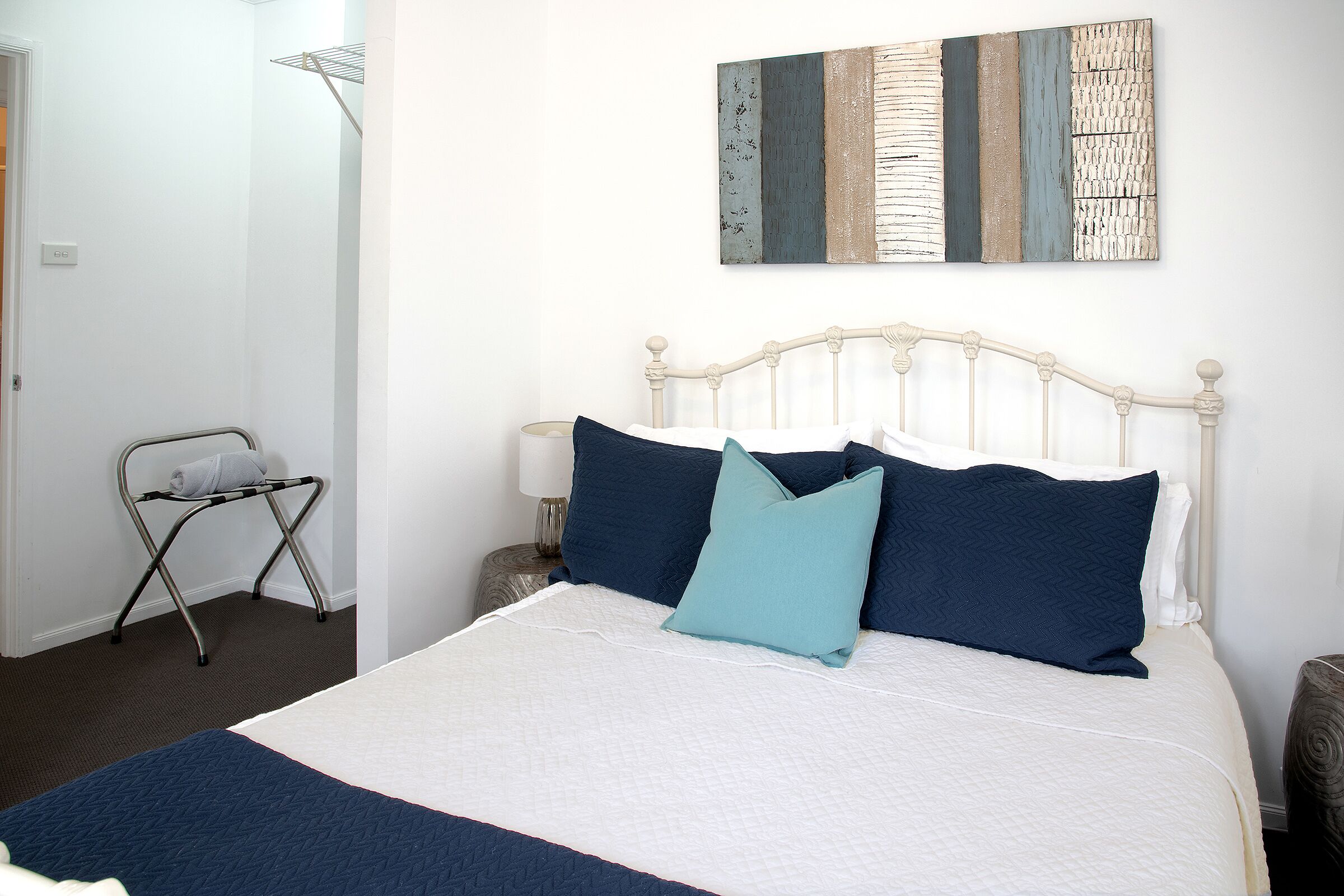 2 bedrooms, desk, iron/ironing board, free WiFi