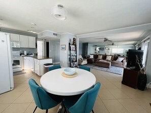 Interior - Spectacular Waterfront Views! 2nd Fl, 2BR 2BA Bayside Unit, Private Balcony (Treasure Island)