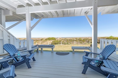 'Sandpiper' Ocean Front Townhouse
