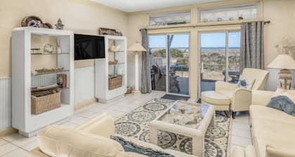 "Sandpiper" Ocean Front Townhouse Condominium