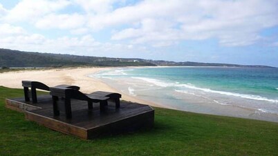 Cosy house in central Merimbula with complimentary WiFi