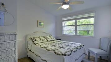 2 sovrum, strykjärn/strykbräda, internet och sängkläder