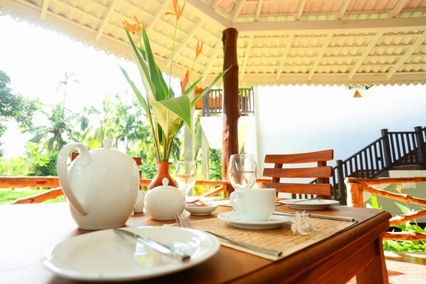 Dining - Peacock Villa Walahanduwa - Galle (Galle)