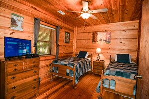 2 habitaciones, escritorio, wifi gratis y ropa de cama 