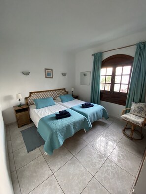 2 Schlafzimmer, Zimmersafe, Bügeleisen/Bügelbrett, WLAN