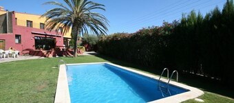 Rural house (full rental) Cal Sisco for 11 people