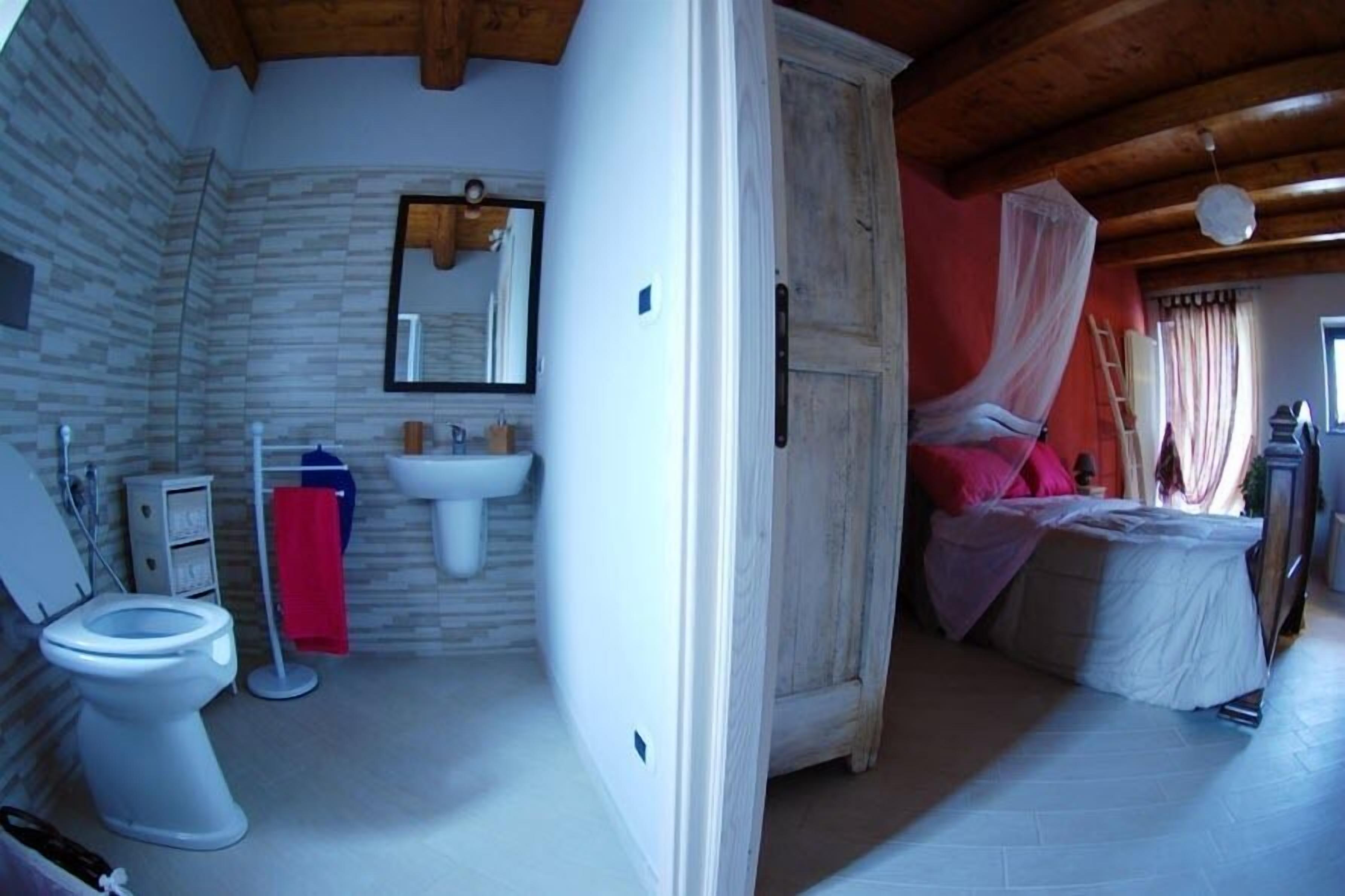 Camera quadrupla | Bagno | Set di cortesia gratuito, asciugacapelli, bidet, asciugamani