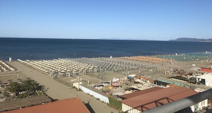 SAATAVILLA 21. SYYSKUU - 2. LOKAKUU 100 M: ssa. MEREN, WIFIIN, AUTOIN.