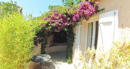 Appartement dans villa, vue mer depuis les chambres