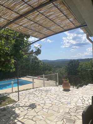 Outdoor pool, a heated pool - Superb secluded villa with stunning views and heated pool (Saint-Antonin-Du-Var)