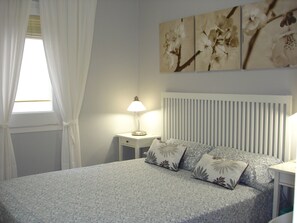 3 間睡房、熨斗/熨衫板、免費 Wi-Fi、床單