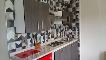 Junior Studio | Private kitchen | Mini-fridge