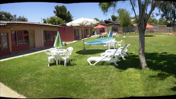 ์ผ์ธ ์์์ฅ, 10:00 ~ 22:00 ์คํ, ์ผ๊ด์ ์์