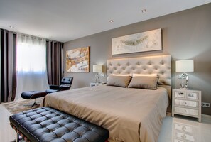 5 bedrooms, iron/ironing board, travel cot, free WiFi - Casa Stefania - Marbellamar (Marbella)