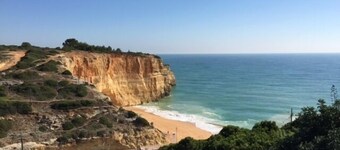 Casa Vitor es una joya escondida, esta encantadora villa árabe bien equipada 