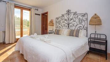 6 chambres, fer et planche Ă repasser, Wi-Fi gratuit, draps fournis