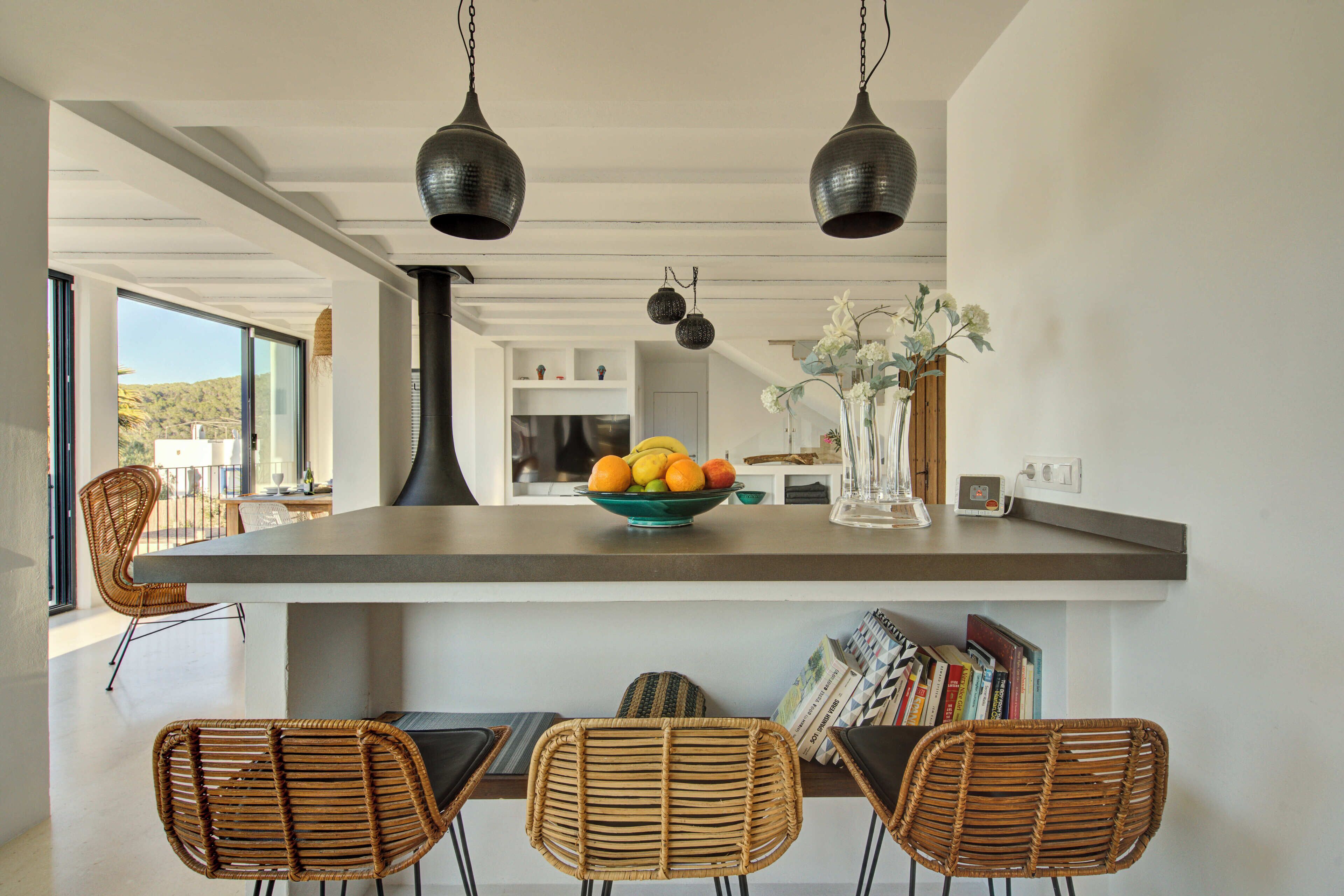Breakfast bar