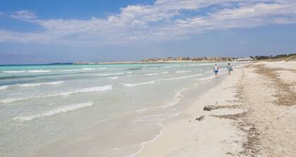 LLUNA HOME - Chalet with terrace in Colonia de Sant Jordi. Free WiFi