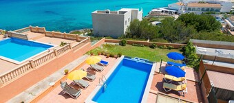 CAMOMILA Villa para 12 con piscina en Cala Mesquida
