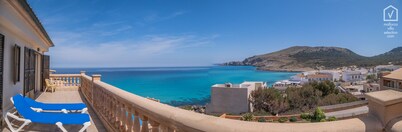 CAMOMILA Villa para 12 con piscina en Cala Mesquida