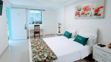 1 bedroom, minibar, individually decorated, individually furnished