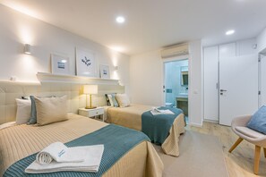 4 bedrooms, in-room safe, iron/ironing board, free WiFi