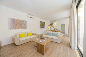 Interior - Villa Jade II (Can Picafort)