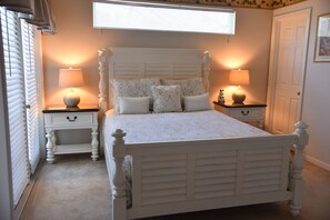 4 bedrooms, in-room safe, iron/ironing board, free WiFi