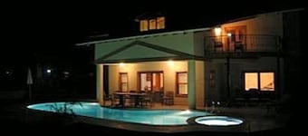 Spacious Luxury Villa with Own Pool and Stunning Mountain Views