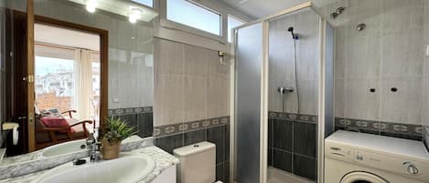 Bathtub