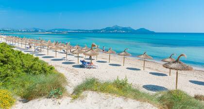 FORMENTERA 2 - Estiloso y actual chalet cerca de la playa. WiFi Gratis