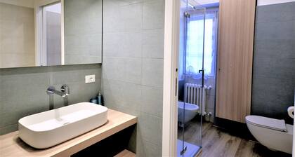 Stilish confortable et nouvel appartement récemment rénové 4 personnes à Milan