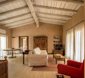 Televisio, DVD-soitin, stereot