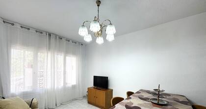APPARTEMENT Ă 600 MĂTRES DE LA PLAGE.
