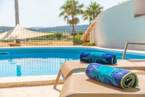 Pool - Holiday house with pool in the heart of Mallorca (Sant Joan)