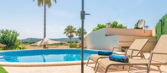 Holiday house with pool in the heart of Mallorca