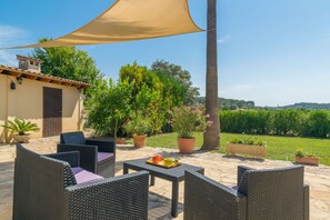 Terrace/patio - Holiday house with pool in the heart of Mallorca (Sant Joan)