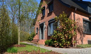 Exterior - Very quiet 7500m² lake plot, own jetty (Neu Damerow)