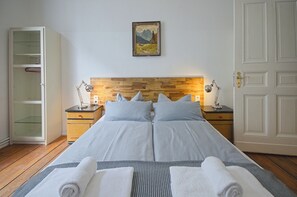 2 chambres, accès au Wi-Fi (inclus), literie fournie
